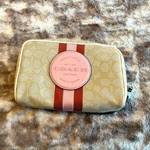 Women’s Coach Toiletry Bag
